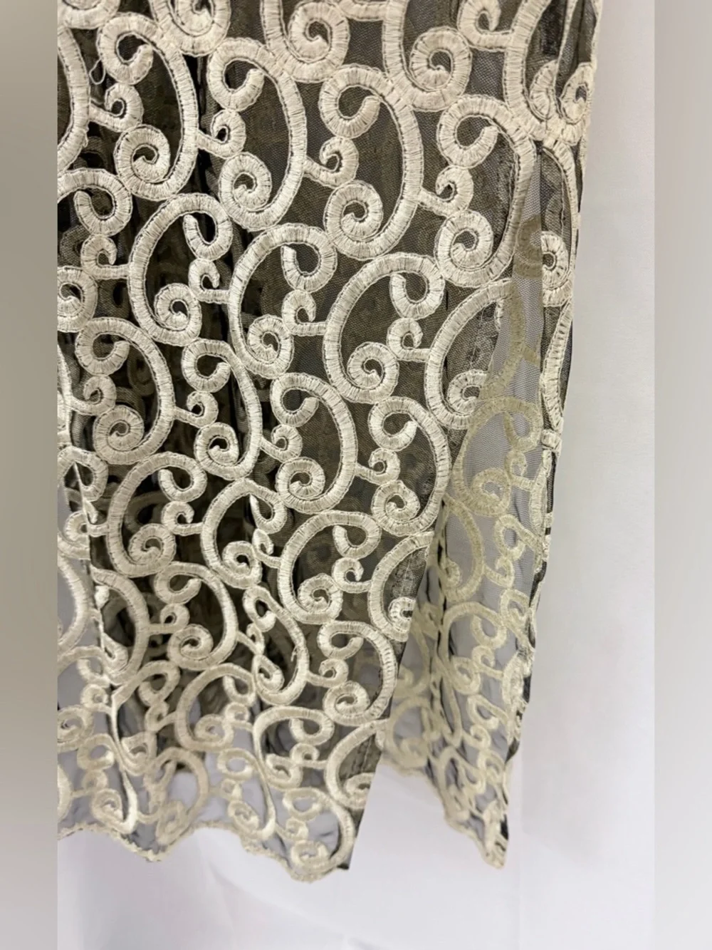 Vintage Black Sheer Maxi Vest/Duster w/ Cream Embroidered Swirl Lace Overlay XL - Picture 7 of 7